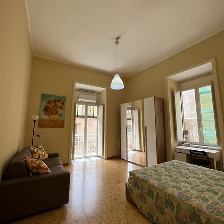 Wanda Bleisure Apartment Napoli Bagian luar foto