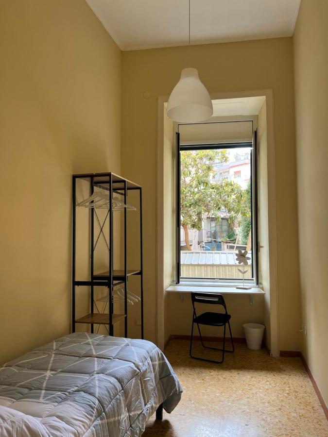 Wanda Bleisure Apartment Napoli Bagian luar foto