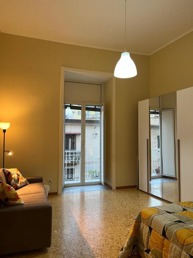 Wanda Bleisure Apartment Napoli Bagian luar foto