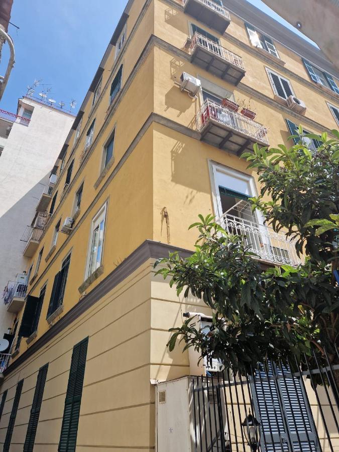 Wanda Bleisure Apartment Napoli Bagian luar foto