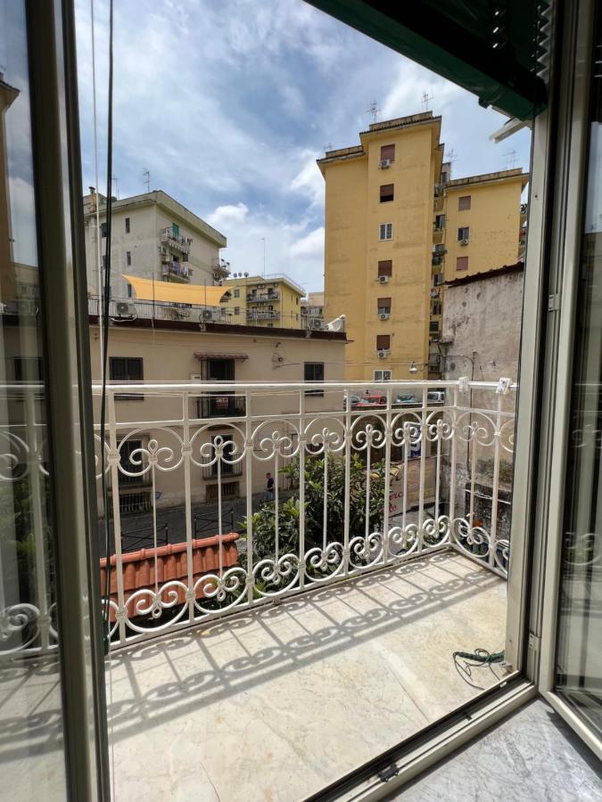 Wanda Bleisure Apartment Napoli Bagian luar foto